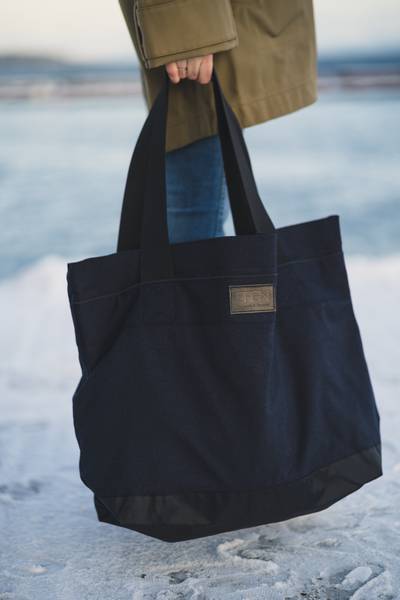 Yr'en Coat Dark Navy
