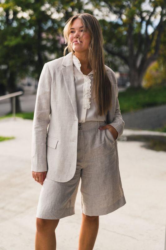 Hannah 888 Crystal Linen 