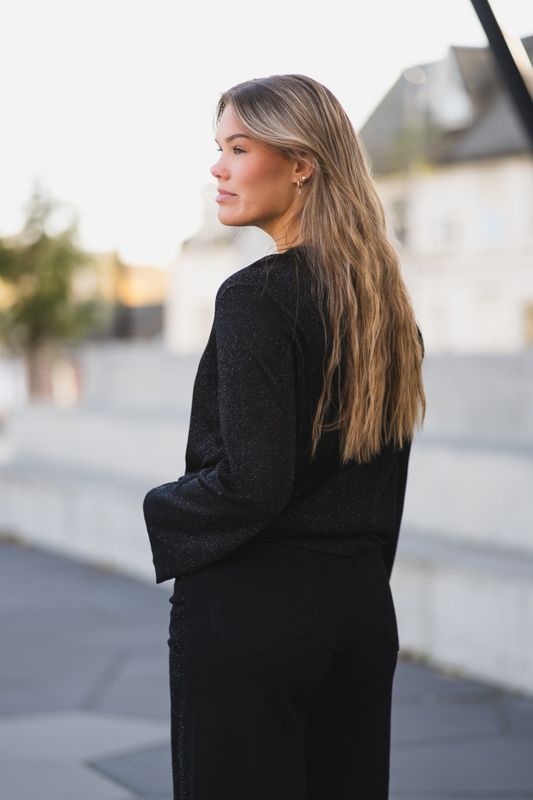 Thani Pullover Black 