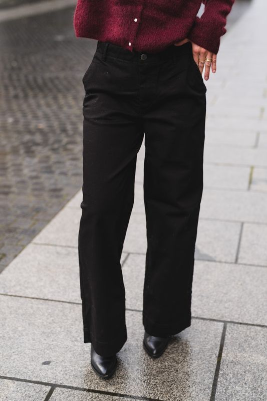 Erica 520 Denim Black Rinse 