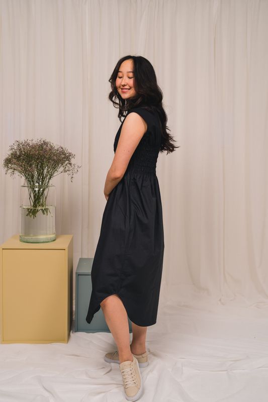Poplin Smocked Sleeveless Dress Black 