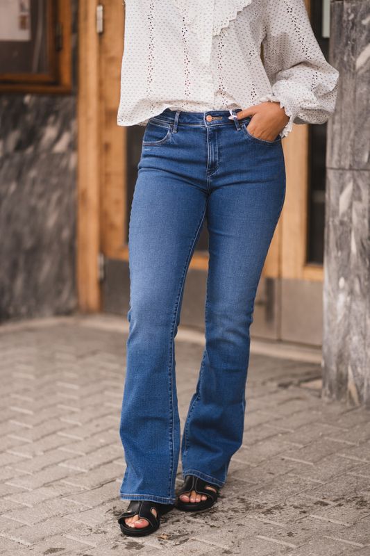 Bootcut Camellia 