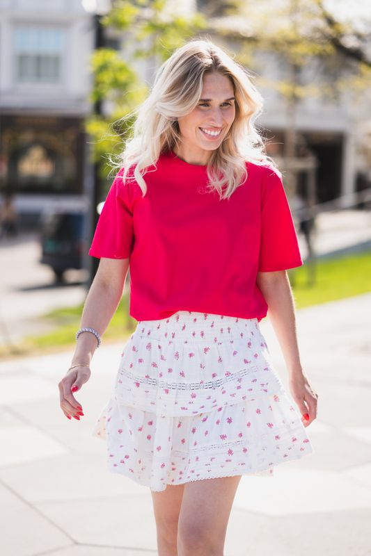 Melea Icon Tee Rose Red/Azalea