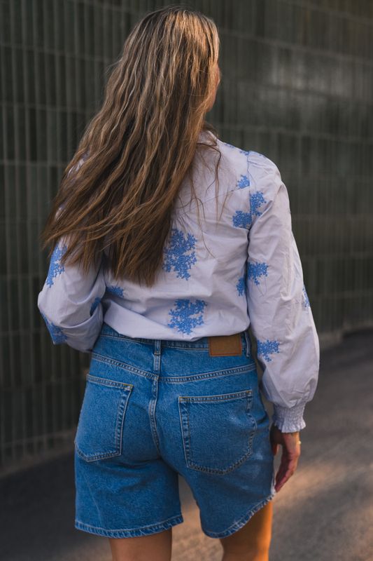 Miluna New Embroidery Shirt Light Blue Flower W. Embroidery