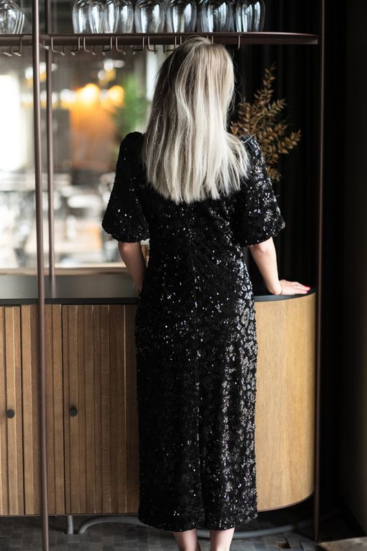 Sofie 2/4 Sequin Midi Dress Black W Sequins 