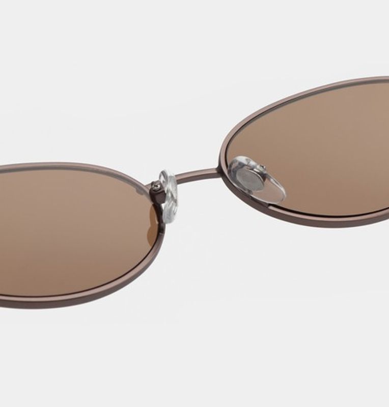 Bella Matte Brown Cookie Dough 