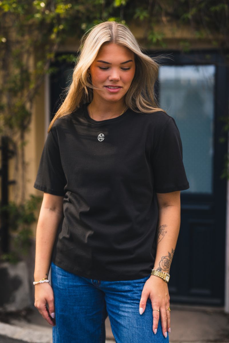 Melea Icon Tee Black/Egret 