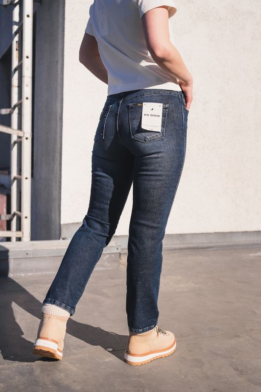 Malena Hyper Dark Faint