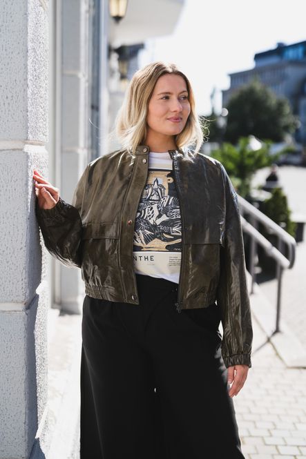 Hovedbilde Richa Bomber Olive 