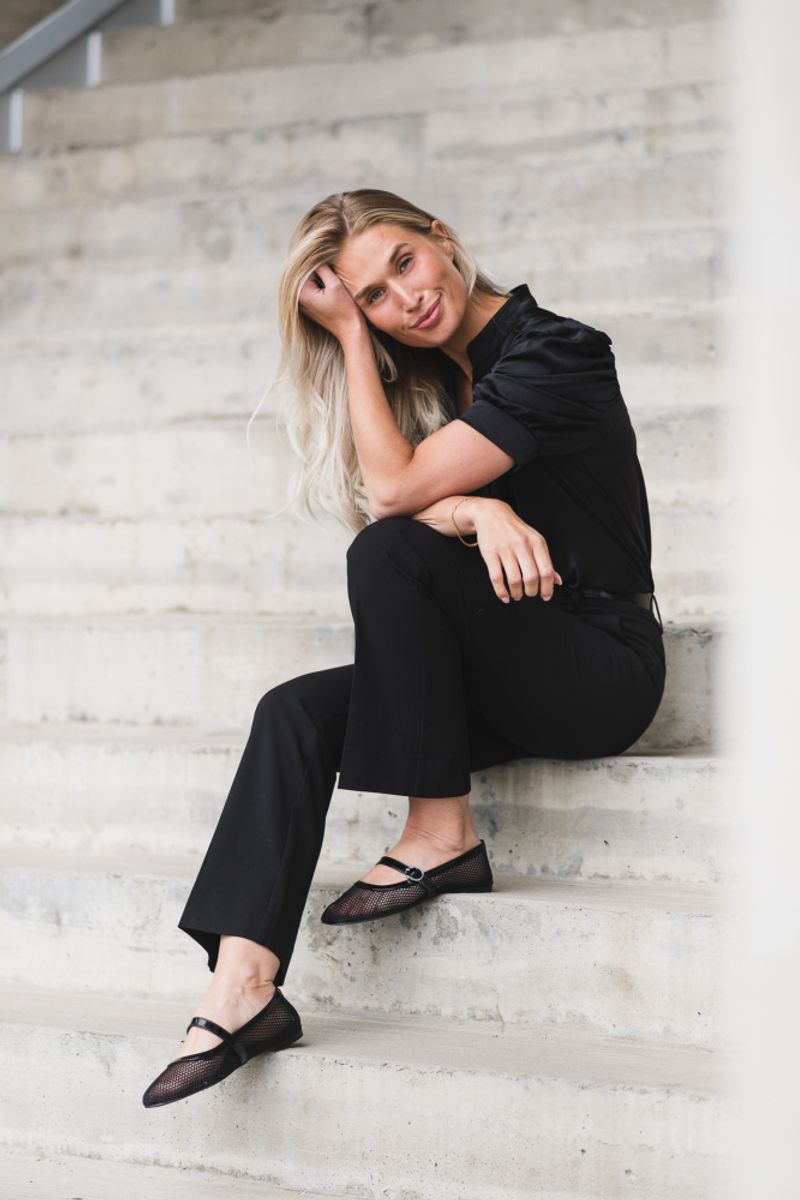 Roella Heavy Sateen Blouse Black 
