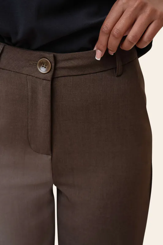 Signatureic Pants Dark Brown