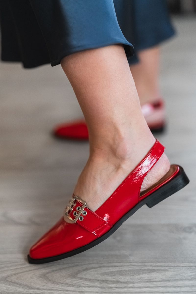Victoria Single Buckle Slingback Red Nappalak 