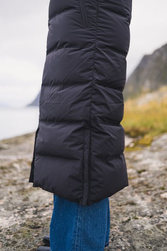 W Infinity Down Coat Black  
