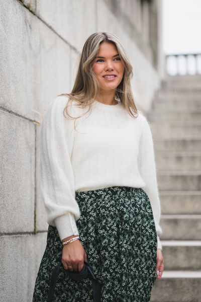 Hovedbilde Amalie Puff Pullover Egret 