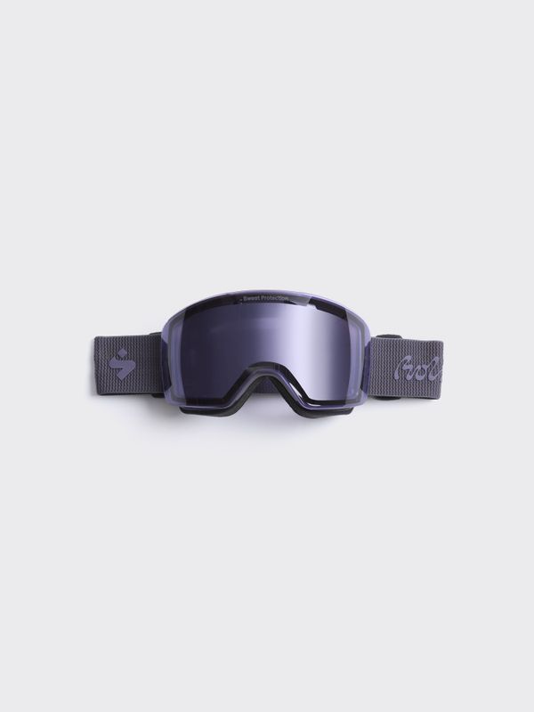 Connor x Holzweiler Dark Lilac 