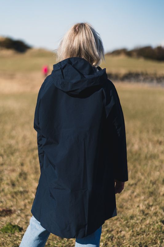 Aalesund Poncho Dark Navy