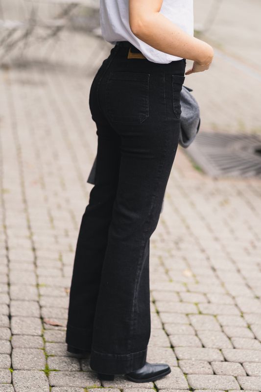 St Monica Jeans Black 2 Weeks