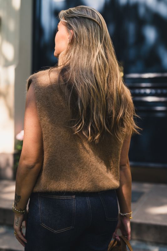 Thira Salmia R Vest Toasted Coconut