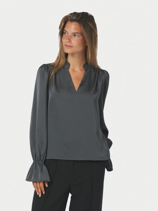 Amara Drapy Satin Blouse Antracit