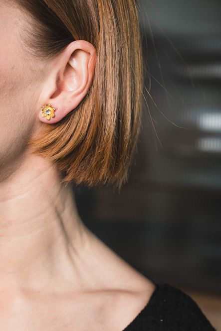 Hovedbilde Juni Stud Earrings Gold Crystal 