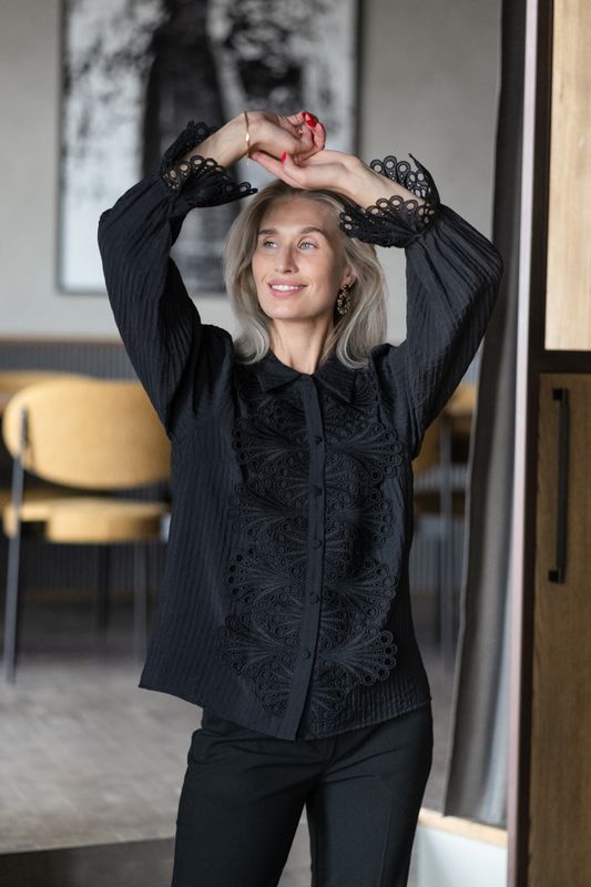Anisa LS Shirt Black 