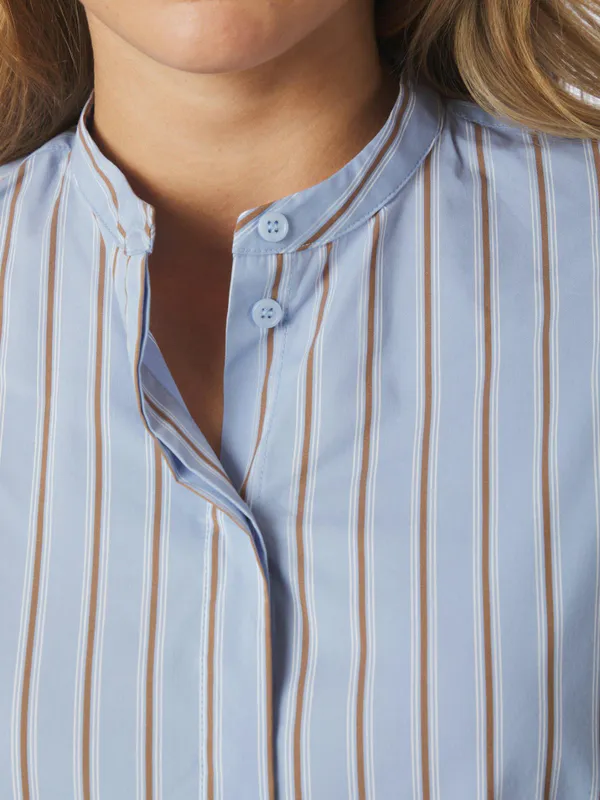 Hevia Shirt Light Blue 