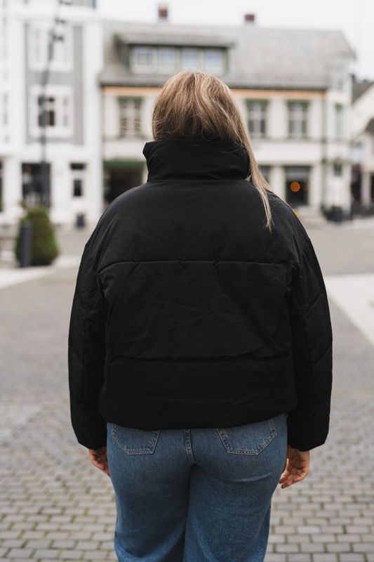Refron Jacket Black 