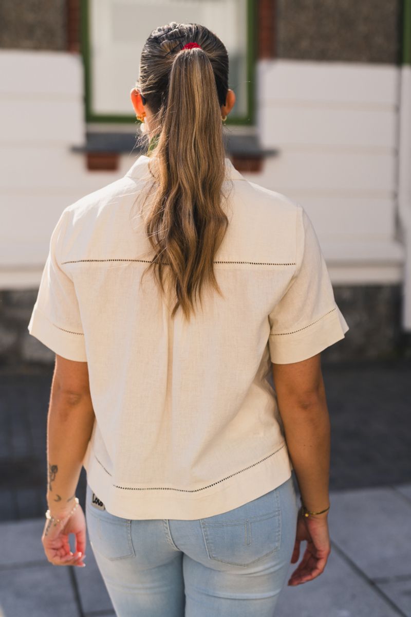 Rebitta Shirt Eggnog 