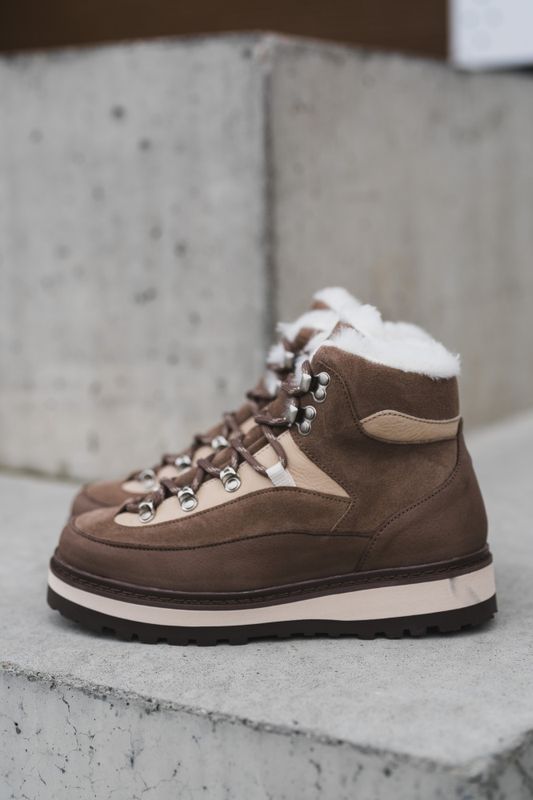 Tag Cap Taupe 