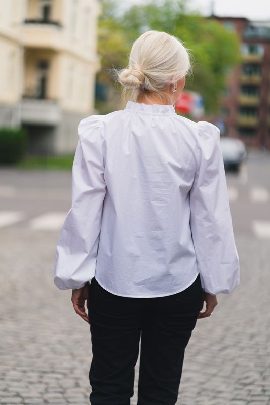 Infinity Blouse White 