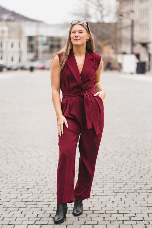 Briez Jumpsuit Cabernet 