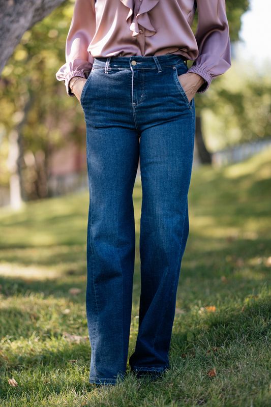 Silvia Den Celtic Winter Stone 