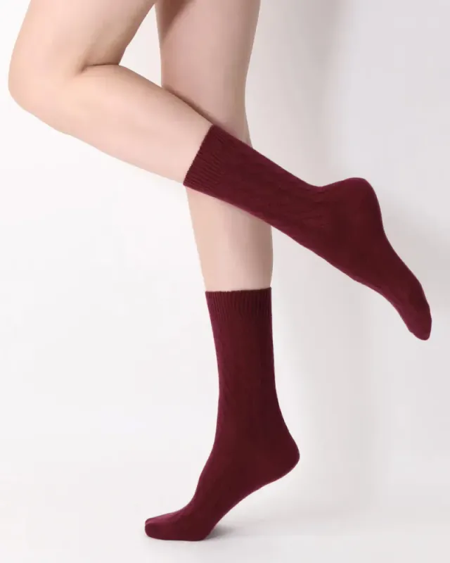 Gwen Socks Plum