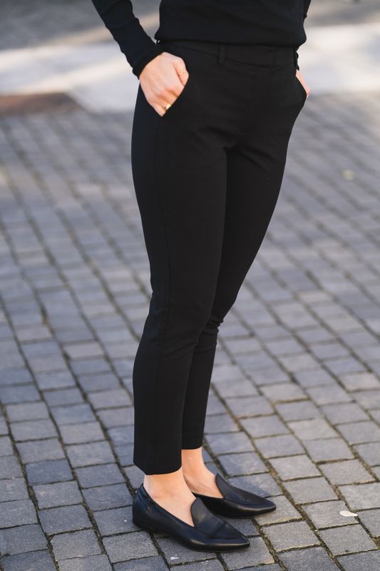 Kylie Crop 396 Black