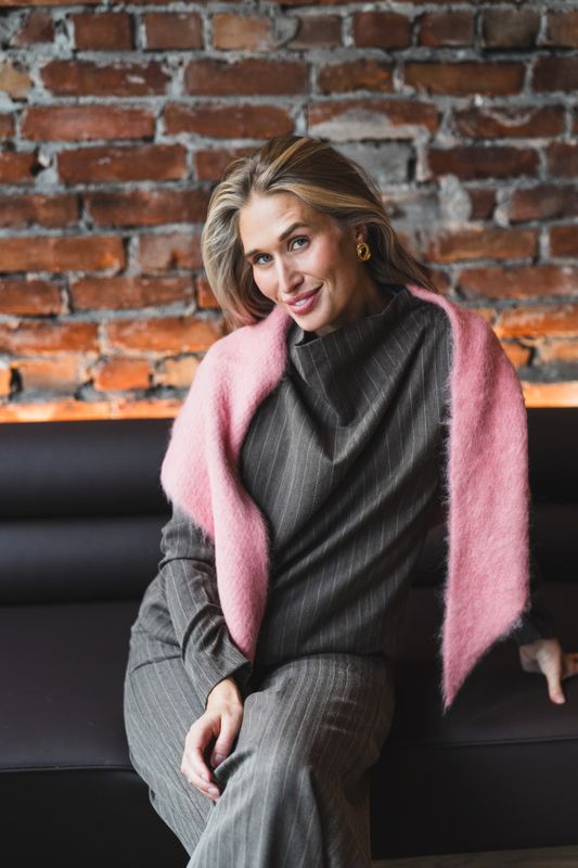 Hairy Knit Scarf Pink 