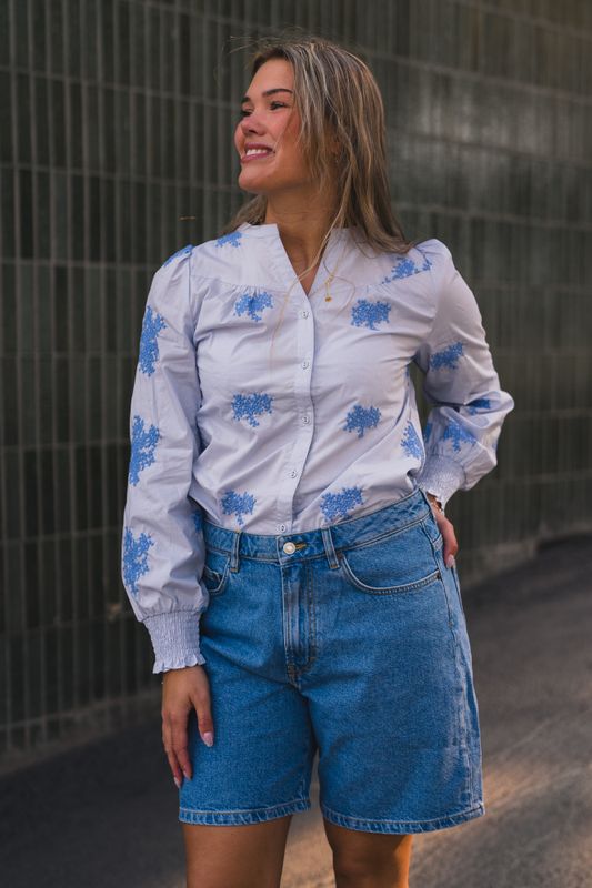 Miluna New Embroidery Shirt Light Blue Flower W. Embroidery