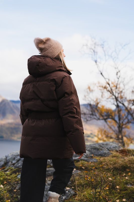 Besseggen Light Down Jacket Dark Brown 