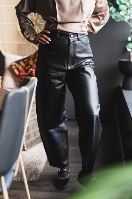 Hovedbilde Joko Barrel Leather Jeans Black 