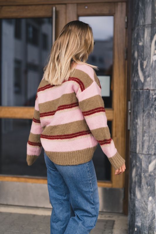 Sajeanne Sweater 15425 Lead Gray Stripe 