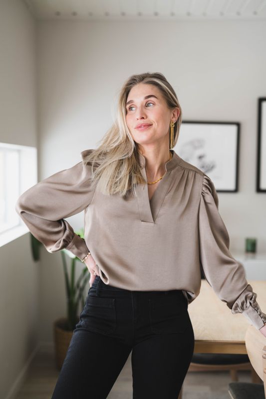 Rosslyn Heavy Sateen Blouse Dark Taupe 