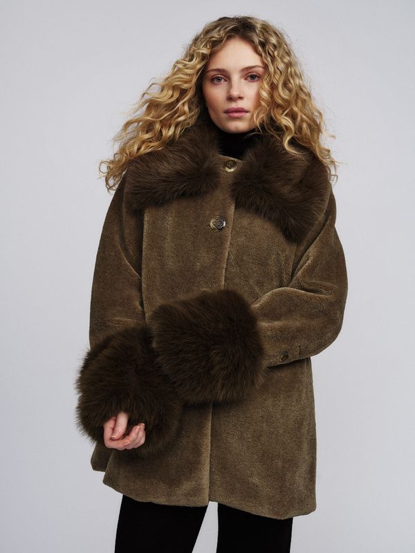 Miu Fake Fur Cuffs Brown 