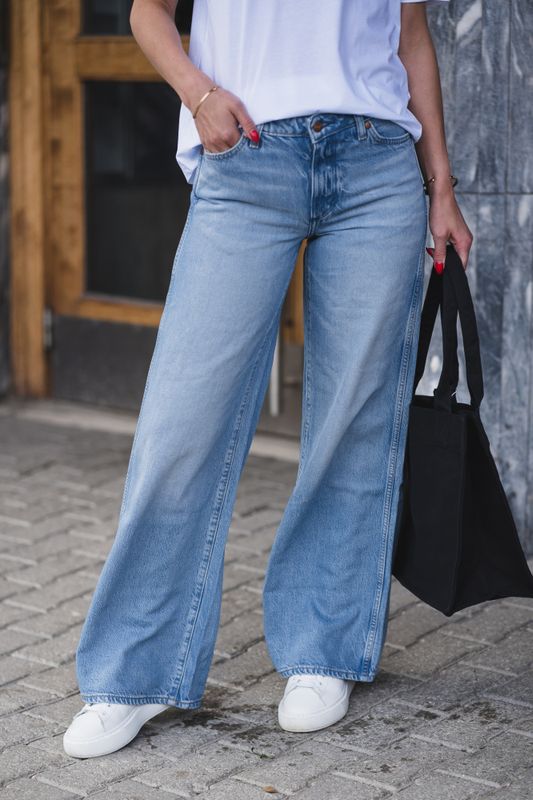 World Wide Betty Blue 