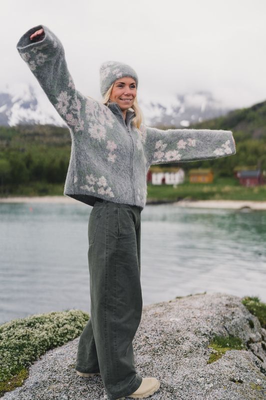 Tine Floral Cardigan Grey Mix 