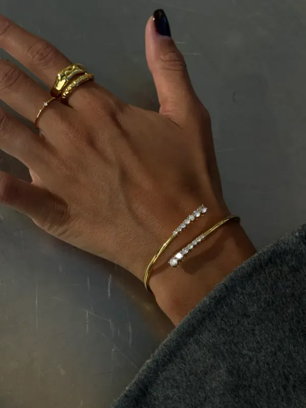 Aurora Bangle Bracelet 