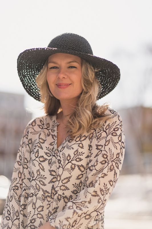 Pouline Hat Black