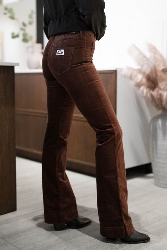 Flare Mahogany 