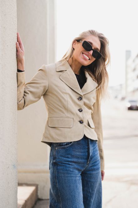 Hovedbilde Thela Suede Leather Short Jacket Pale Khaki 