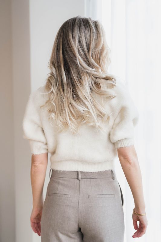 Hairy Knit Puffed Jacket Offwhite 