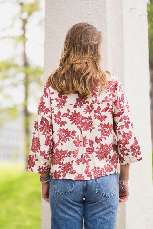 Vildana 3/4 Shirt Rhubarb Flower