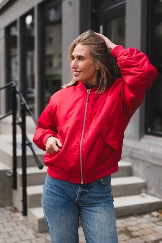 Leon Bomber Tango Red 